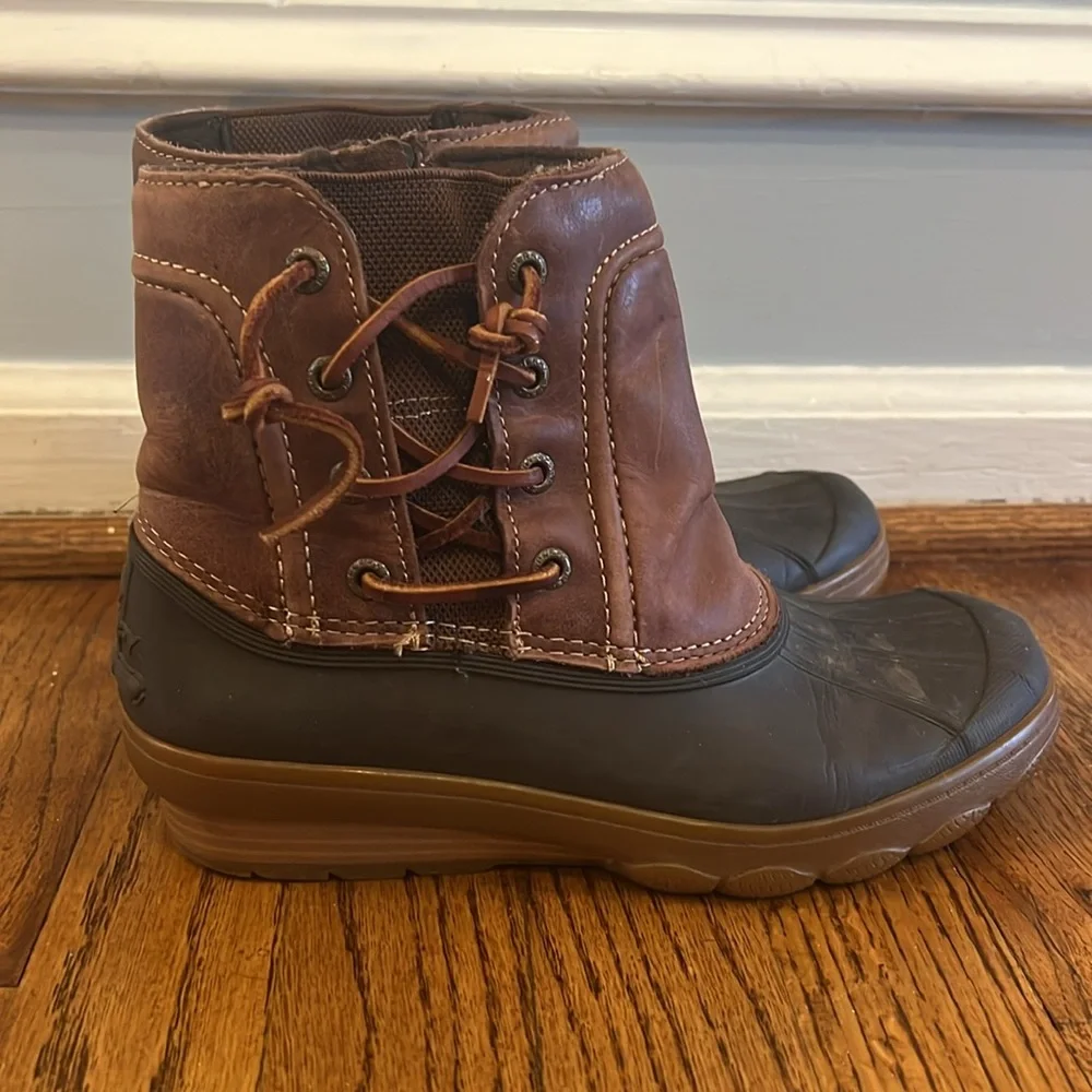 Sperry Saltwater Rubber Waterproof Duck Rain Boots - Women's size 6M
